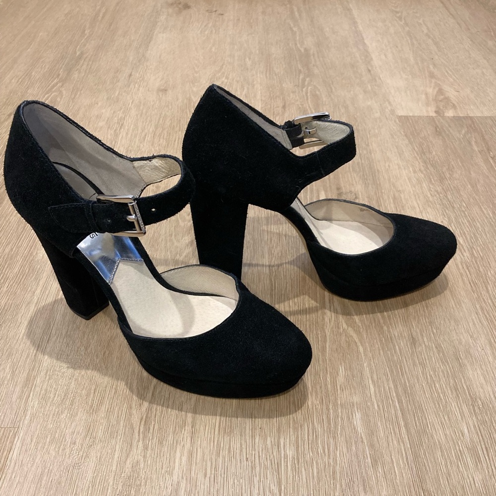 Michael Michael Kros Platform Heel